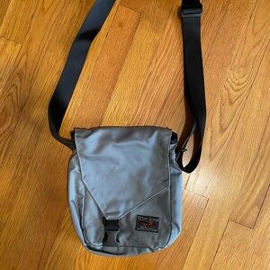 Tom Bihn Small Cafe Bag very god used condition gray
